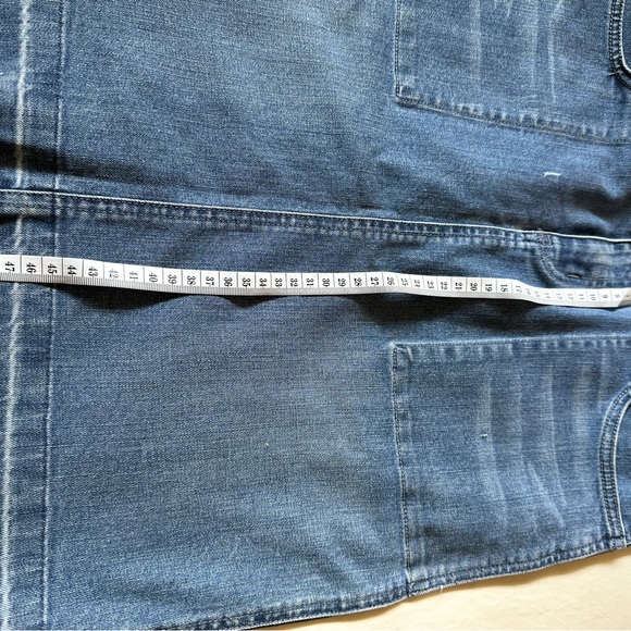 Denim Skirt (size 6) French Connection - Picture 3 of 5